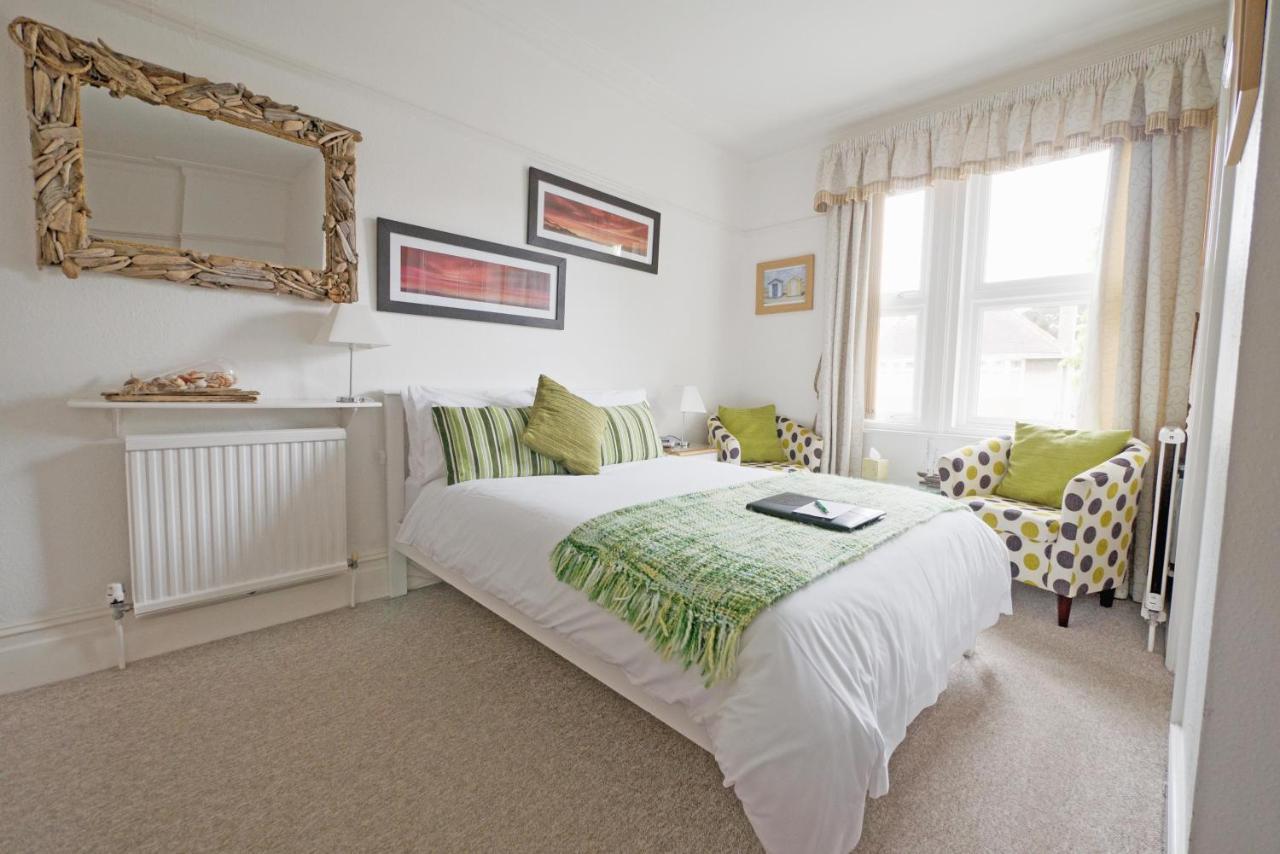 Southern Breeze Lodge - Adults Only Bournemouth Esterno foto