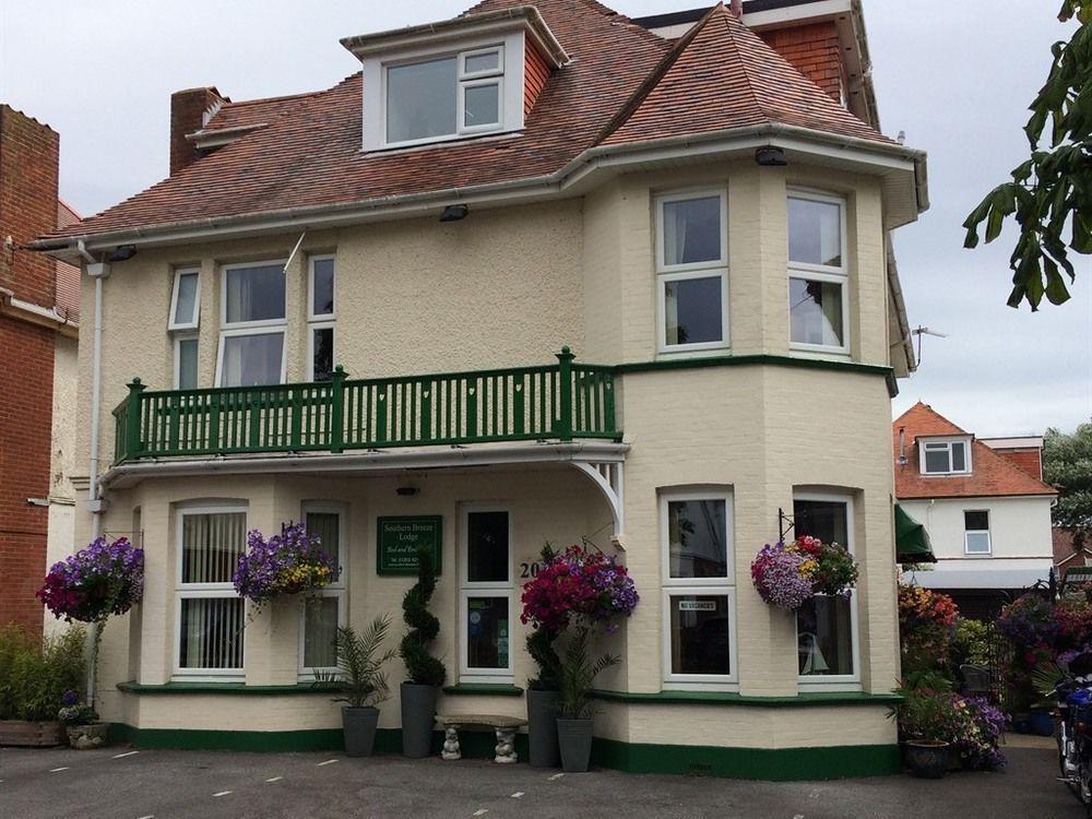 Southern Breeze Lodge - Adults Only Bournemouth Esterno foto