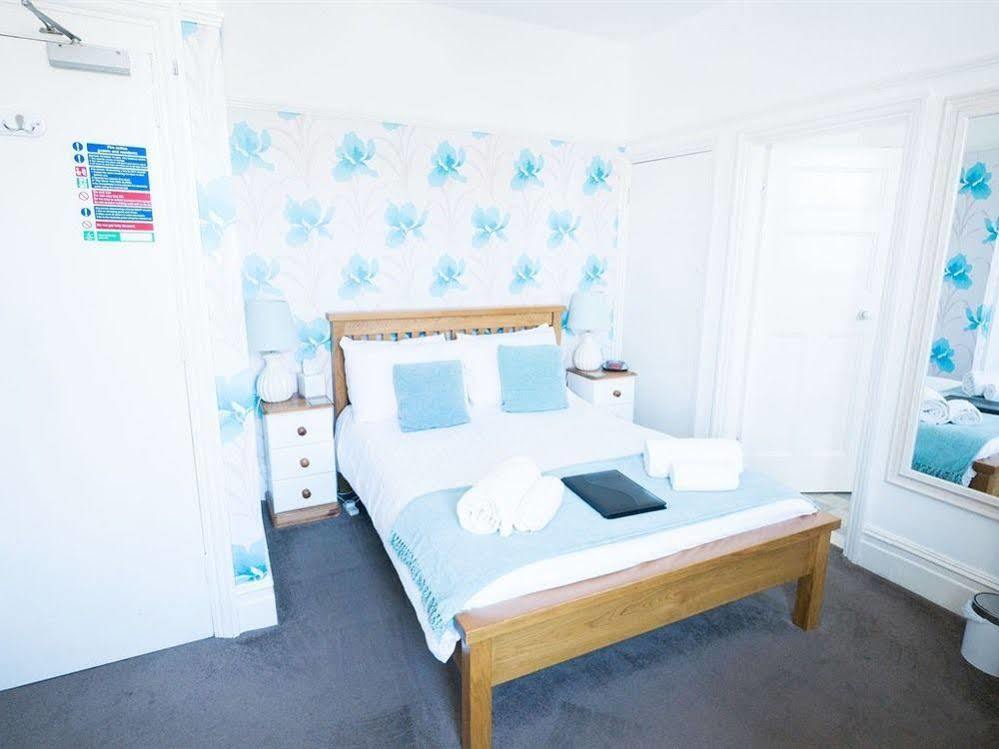 Southern Breeze Lodge - Adults Only Bournemouth Esterno foto